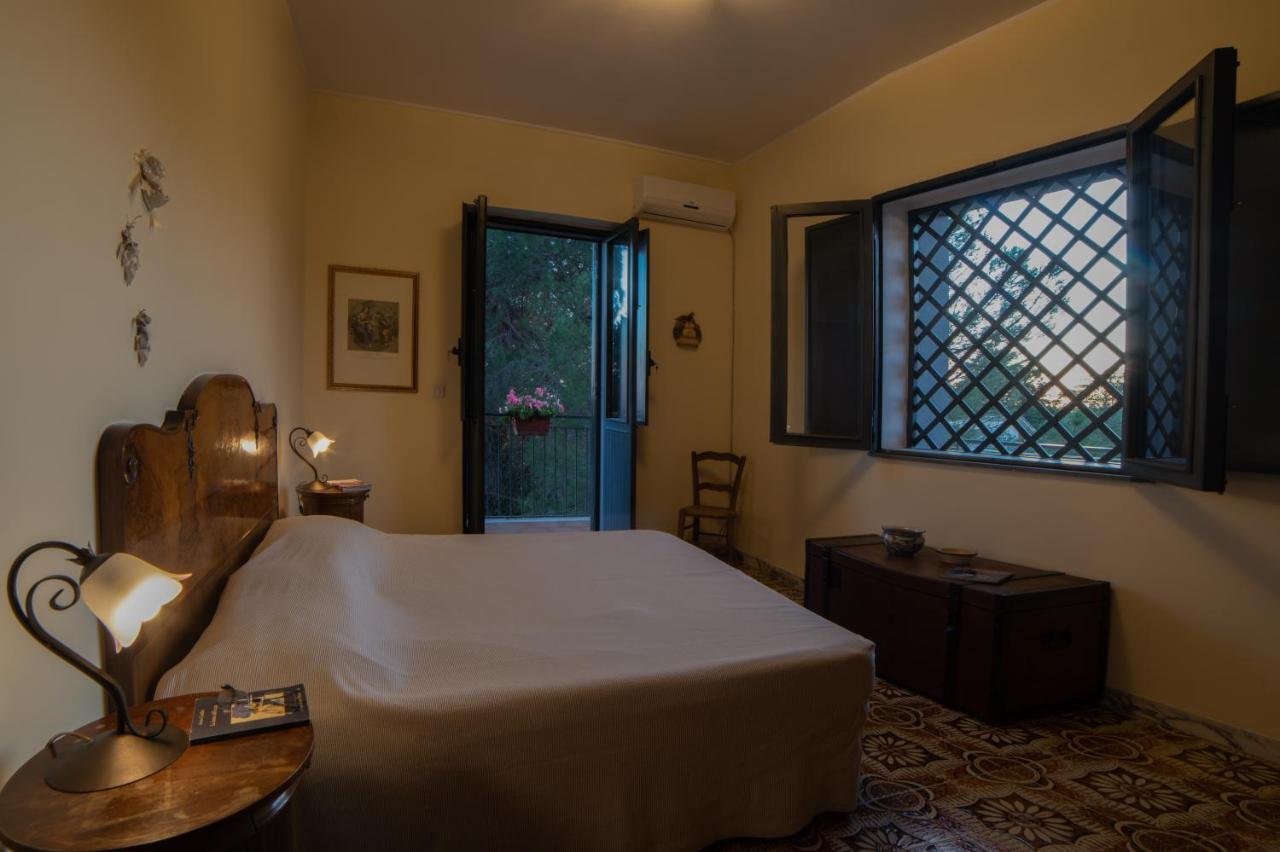 Casa Museo A' Rina Villa Belpasso Bagian luar foto