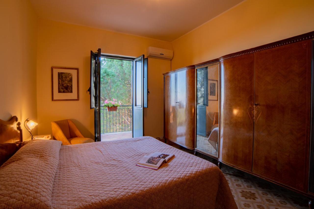Casa Museo A' Rina Villa Belpasso Bagian luar foto