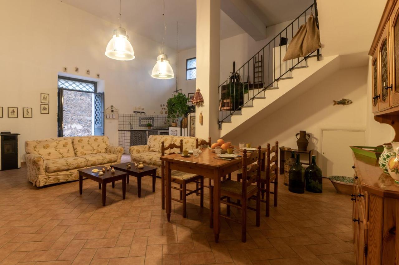 Casa Museo A' Rina Villa Belpasso Bagian luar foto